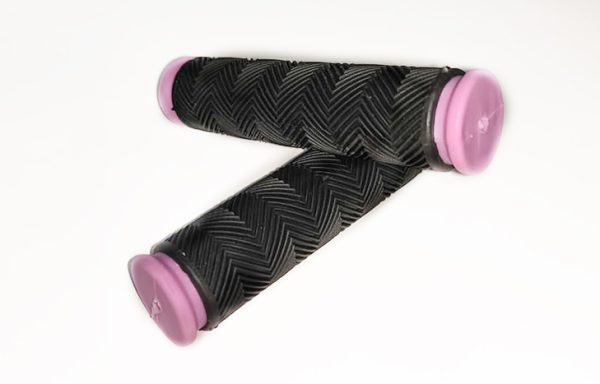 2- PAR DE PUÑOS MTB SOFT GRIP NEGRO/ROSADO CONFORT 120MM