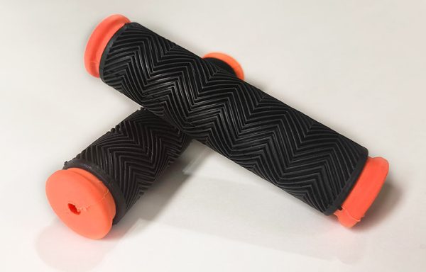2- PAR DE PUÑOS MTB SOFT GRIP N/NARANJA 125MM CONFORT