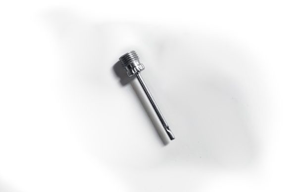 2- AGUJA PARA INFLAR BALONES DE FUTBOL 1PC